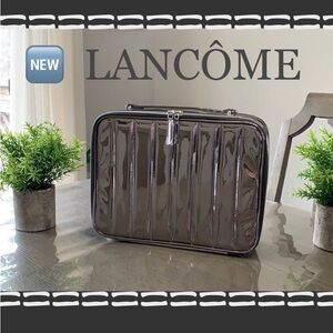 Lancôme Silver (Gun Metal) Colored Travel Case Measures 9x12x4’ 🌳🆕🌳.